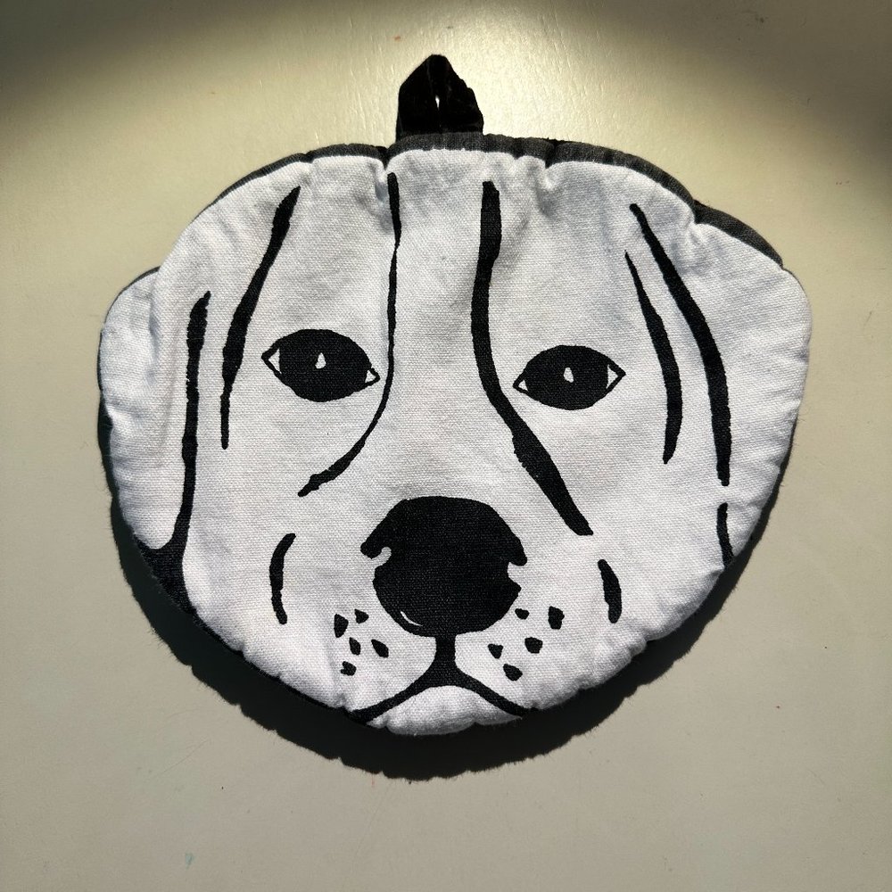 NWOT Black and White Dog's Face Pot Holder